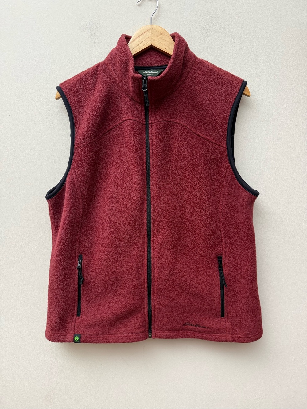 Eddie Bauer Men's Maroon Fleece Vest with Zip Pockets